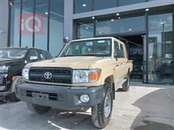 Toyota Land Cruiser 70 Pickup